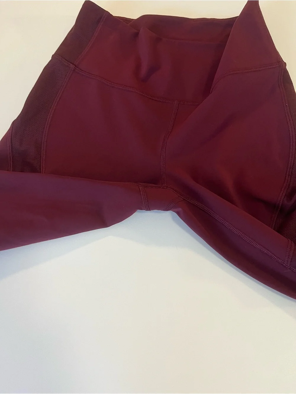 Lululemon Wunder Under High-Rise Tight 28” Mesh Garnet Burgundy Leggings Size 6